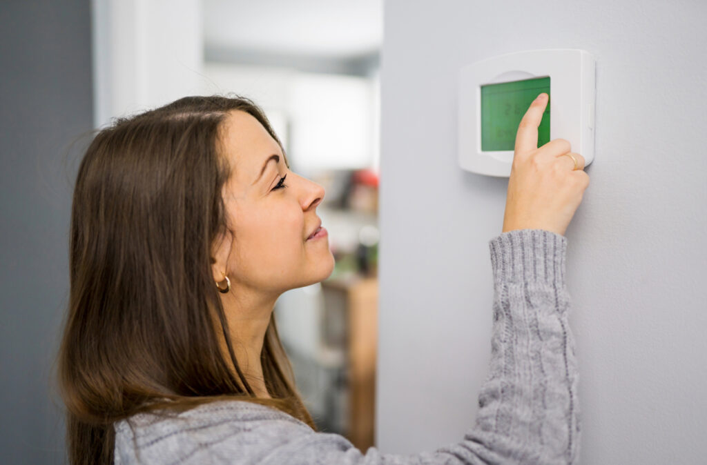 What To Expect When Upgrading To Central Air From Window Units 2 thermostat