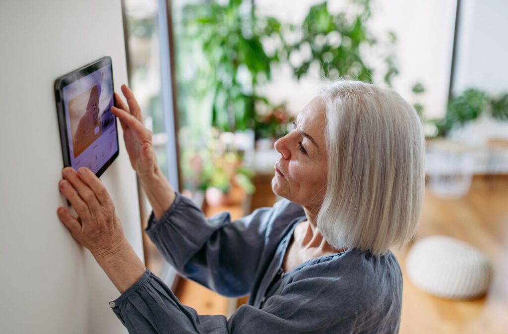 Benefits of Using Smart Thermostats for Your Home 1 Benefits of Using Smart Thermostats for Your Home