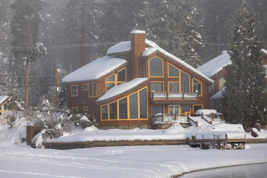 How to Fix Constant Heat Pump Running in Cold Weather 2 heat pump running in winter cold weather outside home